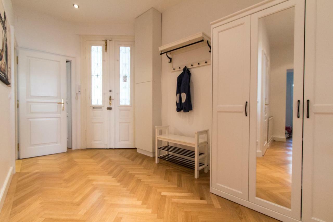 Design Apartments I Contactless Check-In Wien Exterior foto